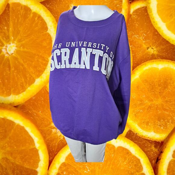MV Sport Women‎ Purple University of Scranton Fleece Crew Neck Sweatshirt Size M - Picture 1 of 7